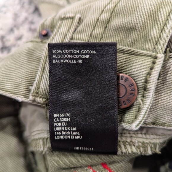 BDG High-Rise Cheeky Shorts 25 Green Frayed Hem - Picture 7 of 8